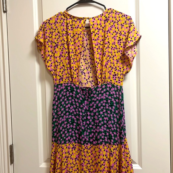 Topshop Floral Print Short Sleeve Midi Dress -NWOT - Picture 5 of 8